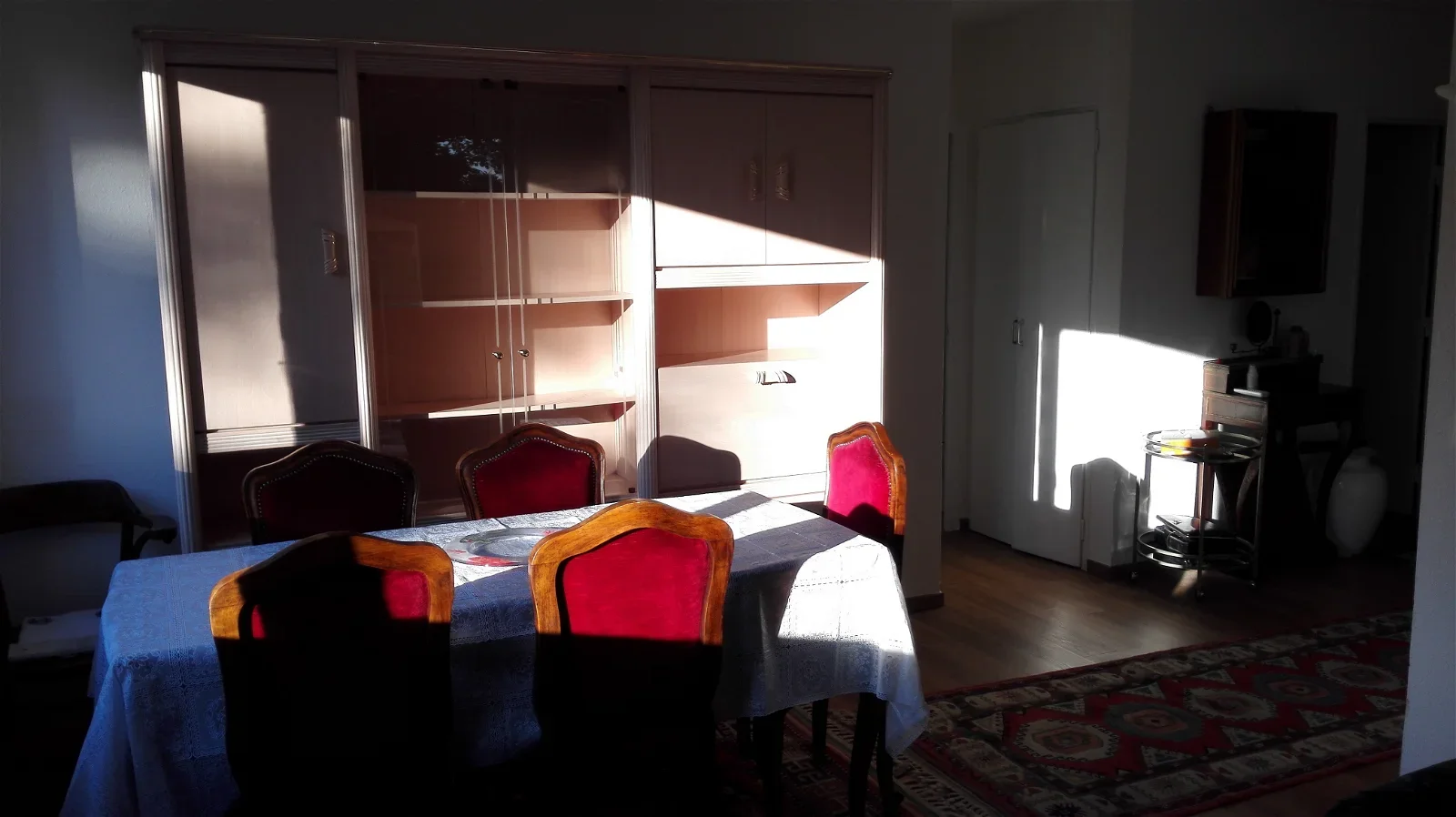 Chambre Rue Victor Hugo à Ferney-Voltaire