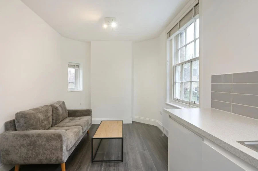 Flat Bryanston Street in London