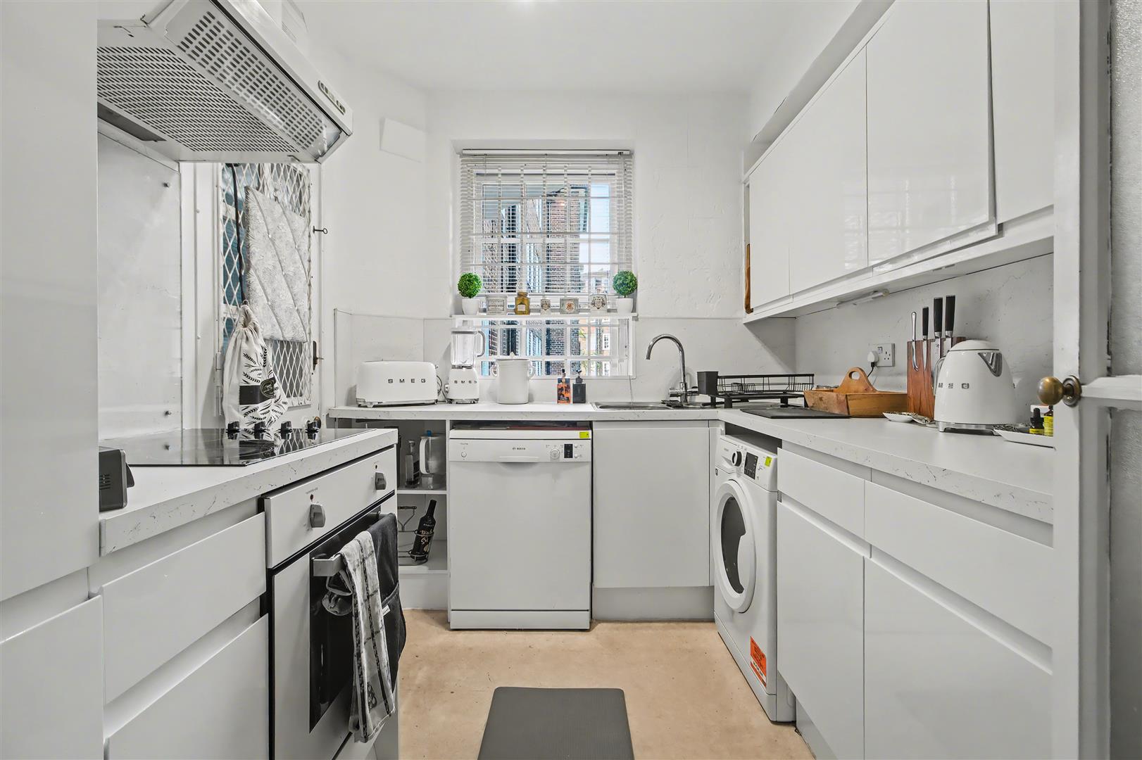 Flat Prince Arthur Road in London