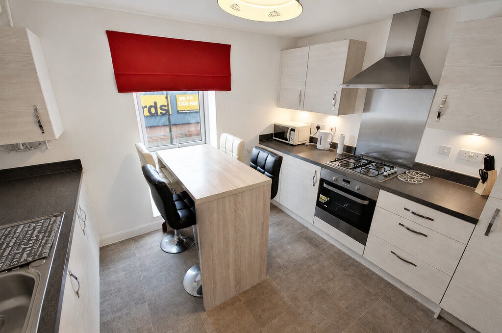 Flat Foleshill Road in Coventry