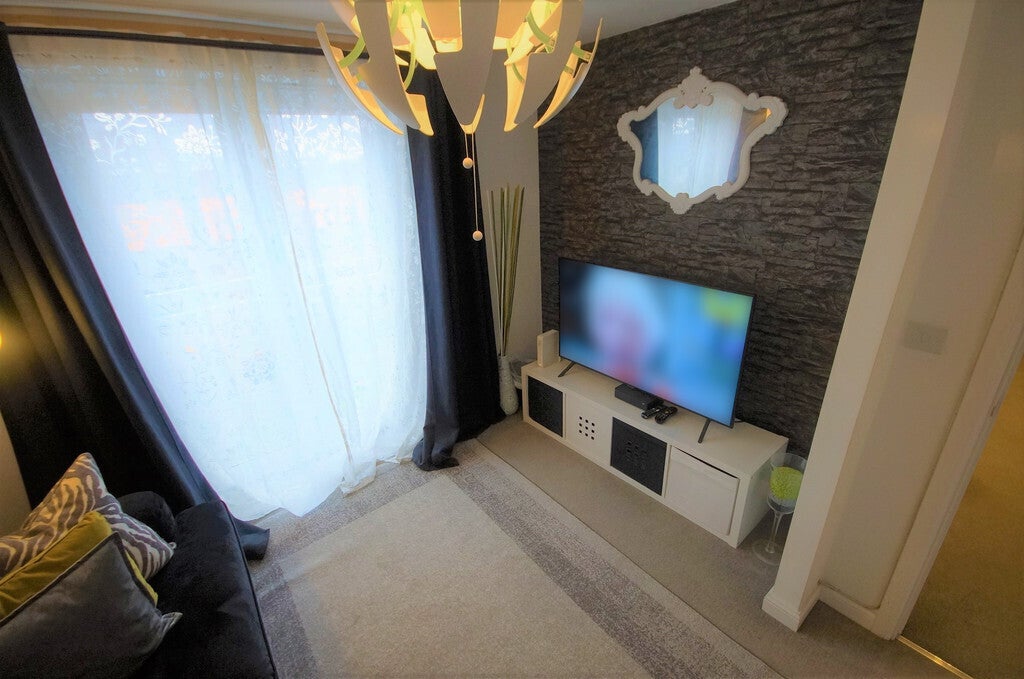 Flat Foleshill Road in Coventry