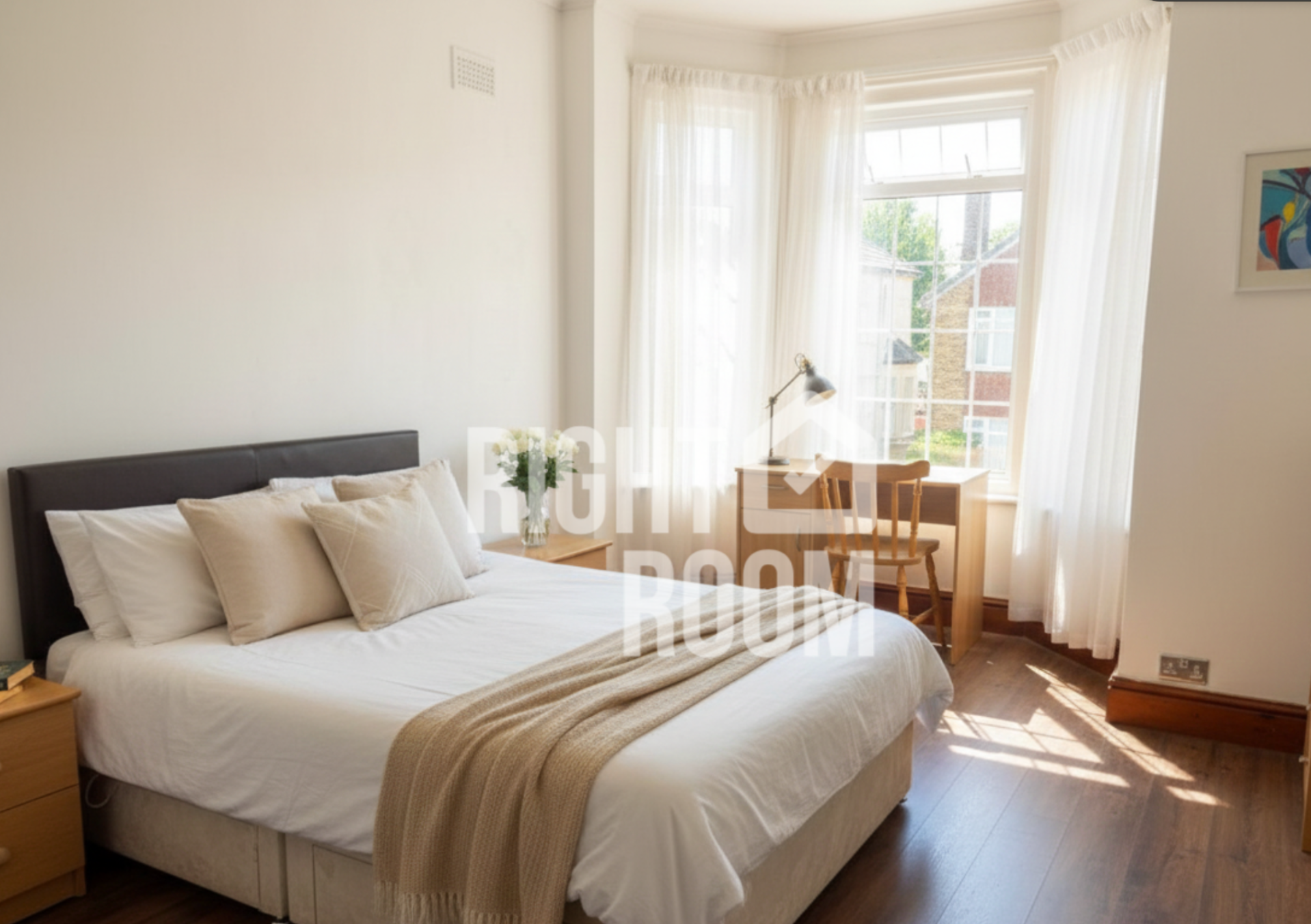 Flat Cobblestone Place in London