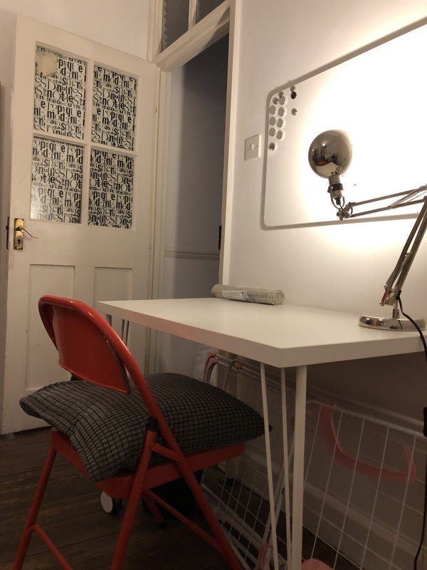 Room Haberdasher Street in Greater London