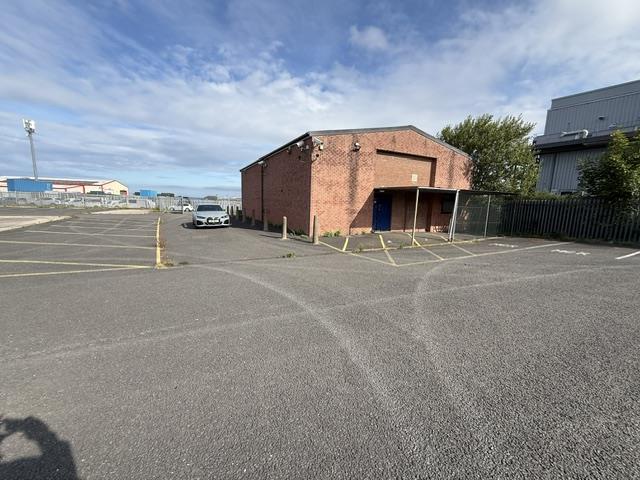 Flat Bouthwood Road in Barrow-in-Furness