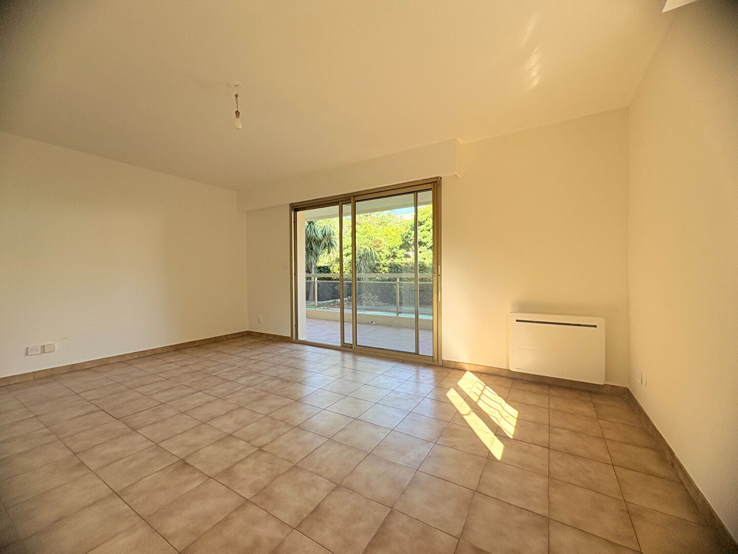 Flat Avenue de la Gaude in Cagnes-sur-Mer