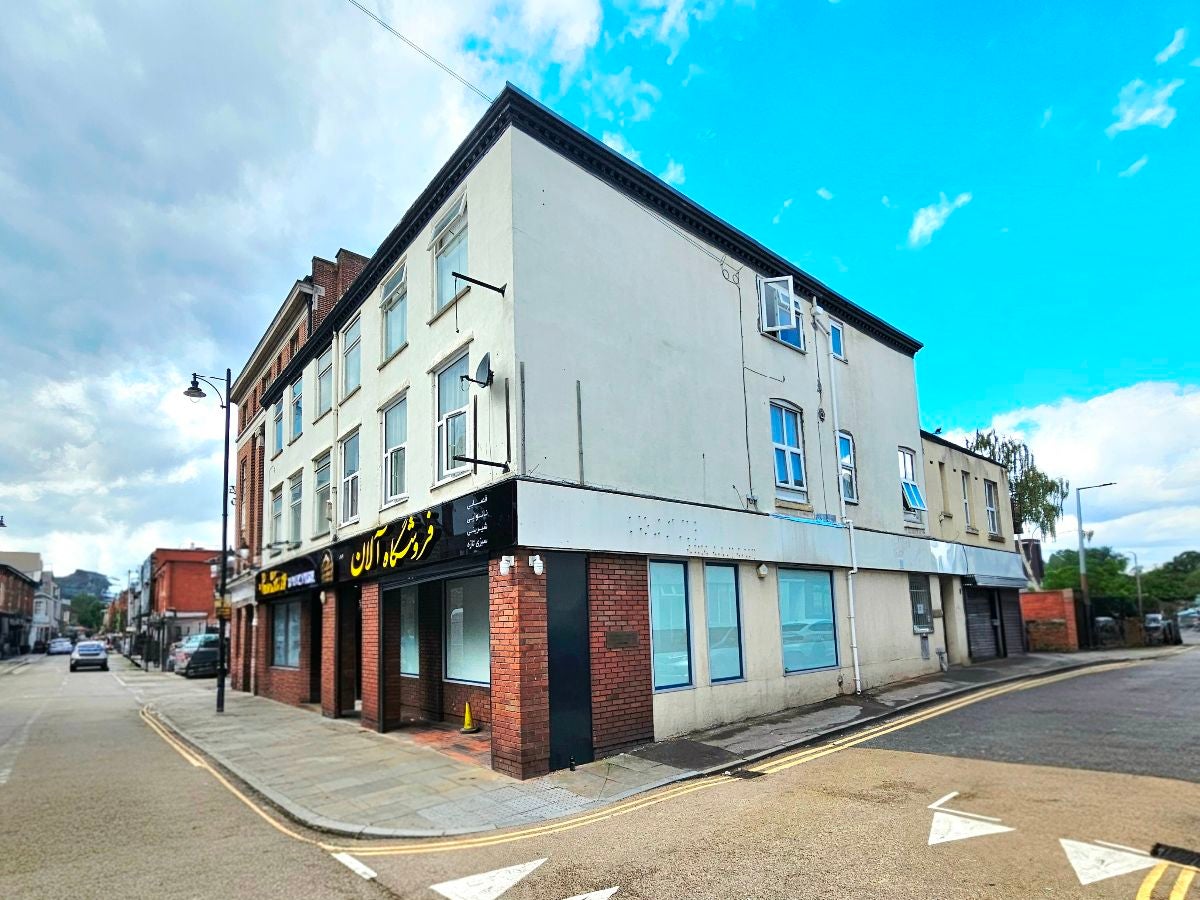 Flat North Place in Stockport
