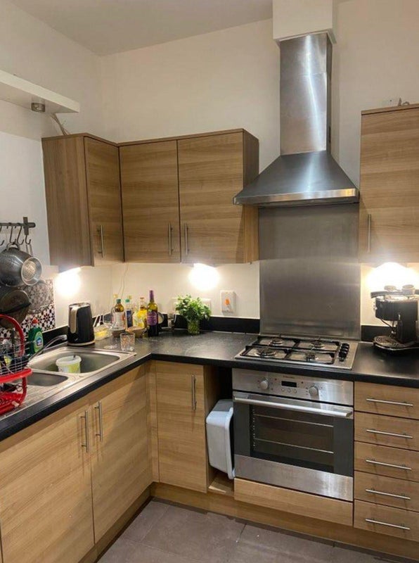 Room Shacklewell Lane in Greater London
