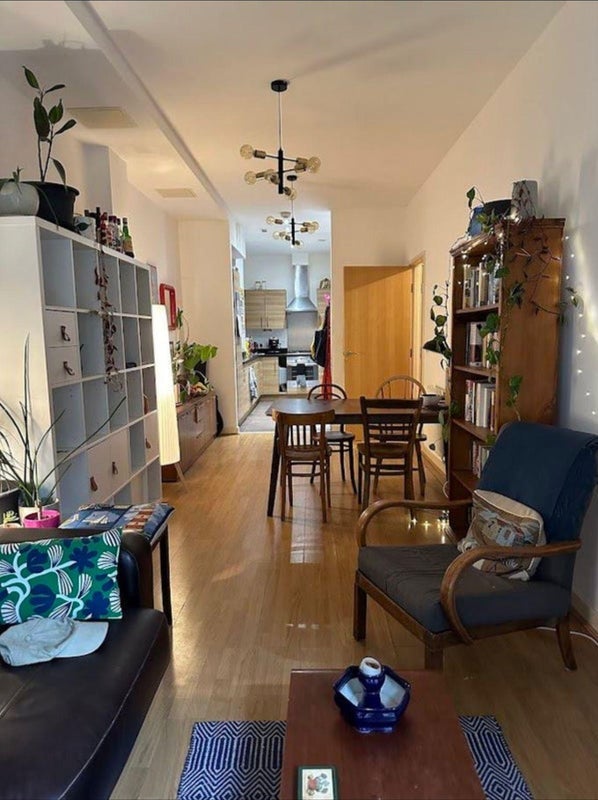 Room Shacklewell Lane in Greater London