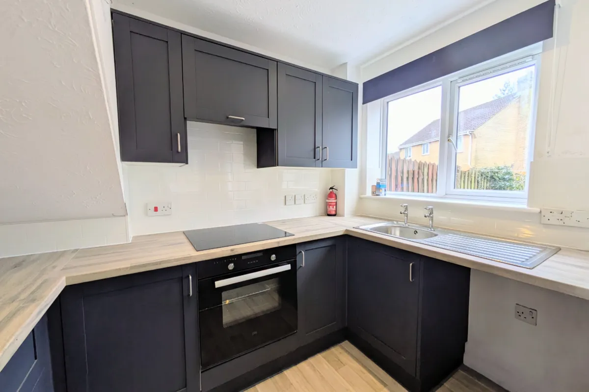 House Saffron Meadows in Calne
