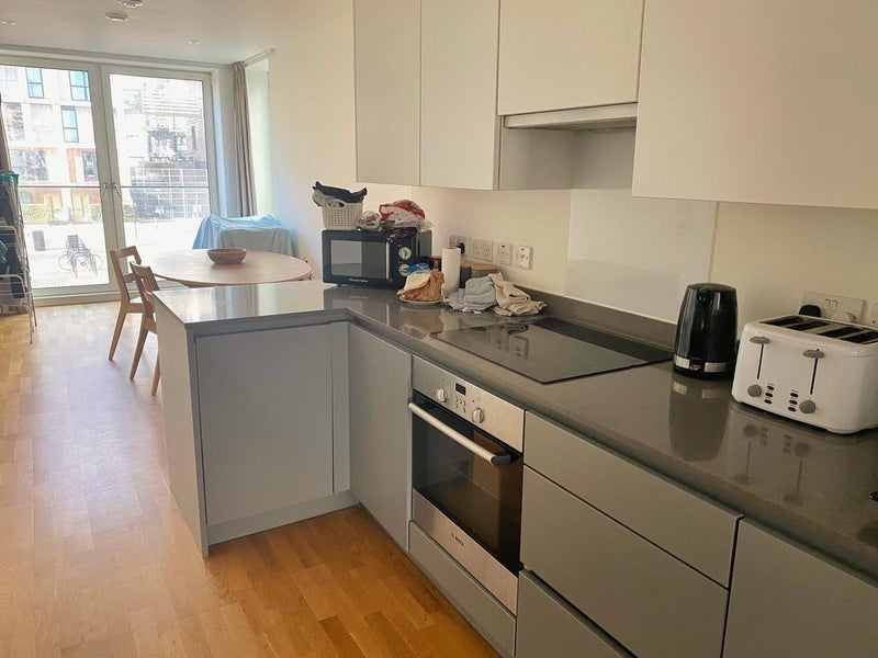 Room Medals Way in Greater London