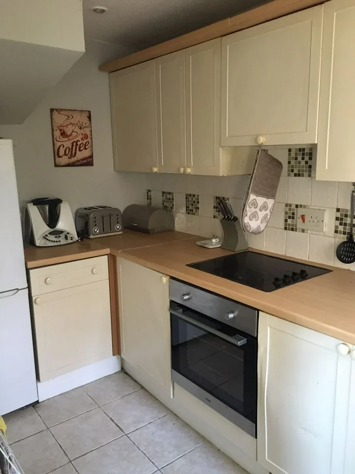 House Northampton Close in Bracknell
