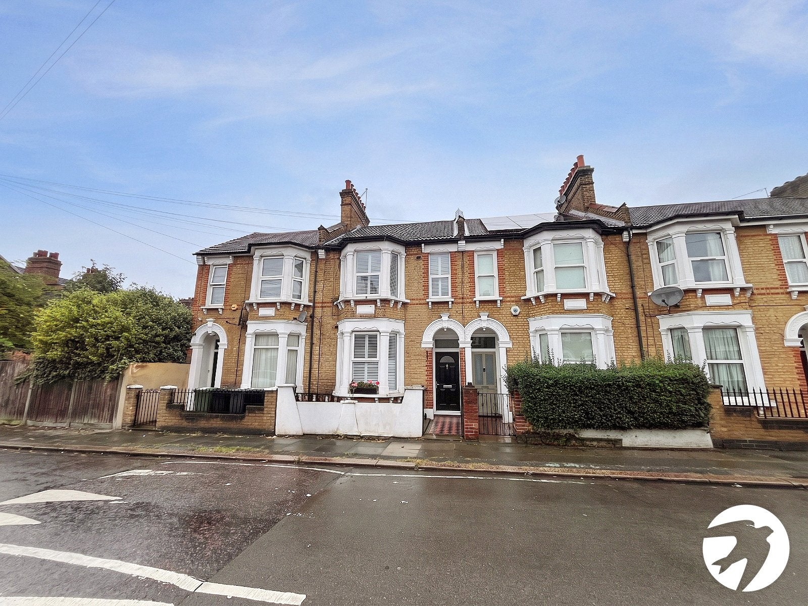 Flat Elmer Road in Greater London
