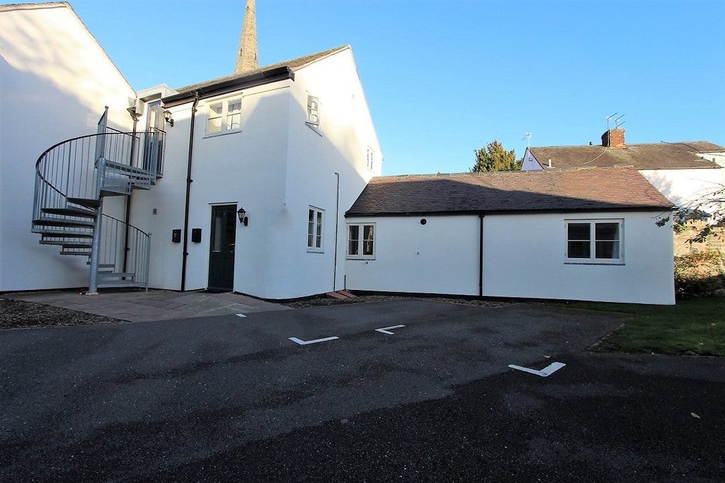 Flat Church Street in North West Leicestershire