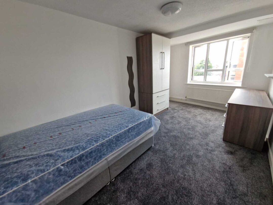 Room Russell Street in Nottingham