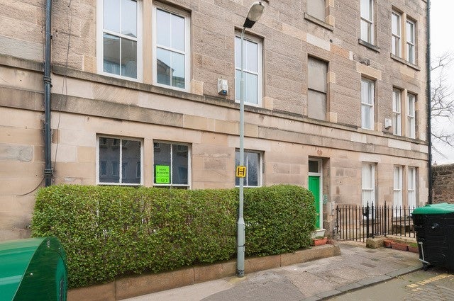 Flat South Oxford Street in City of Edinburgh