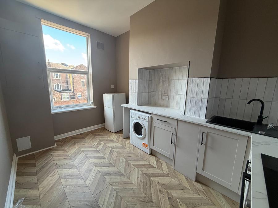 Flat Azalea Terrace North in Sunderland