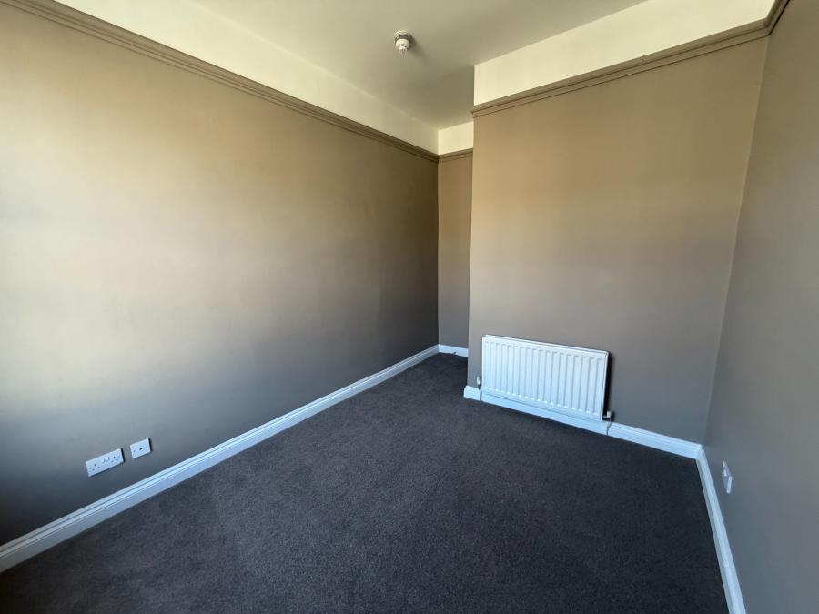 Flat Azalea Terrace North in Sunderland