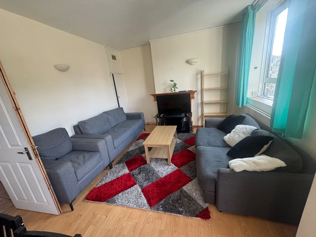 Flat Tyers Terrace in Greater London