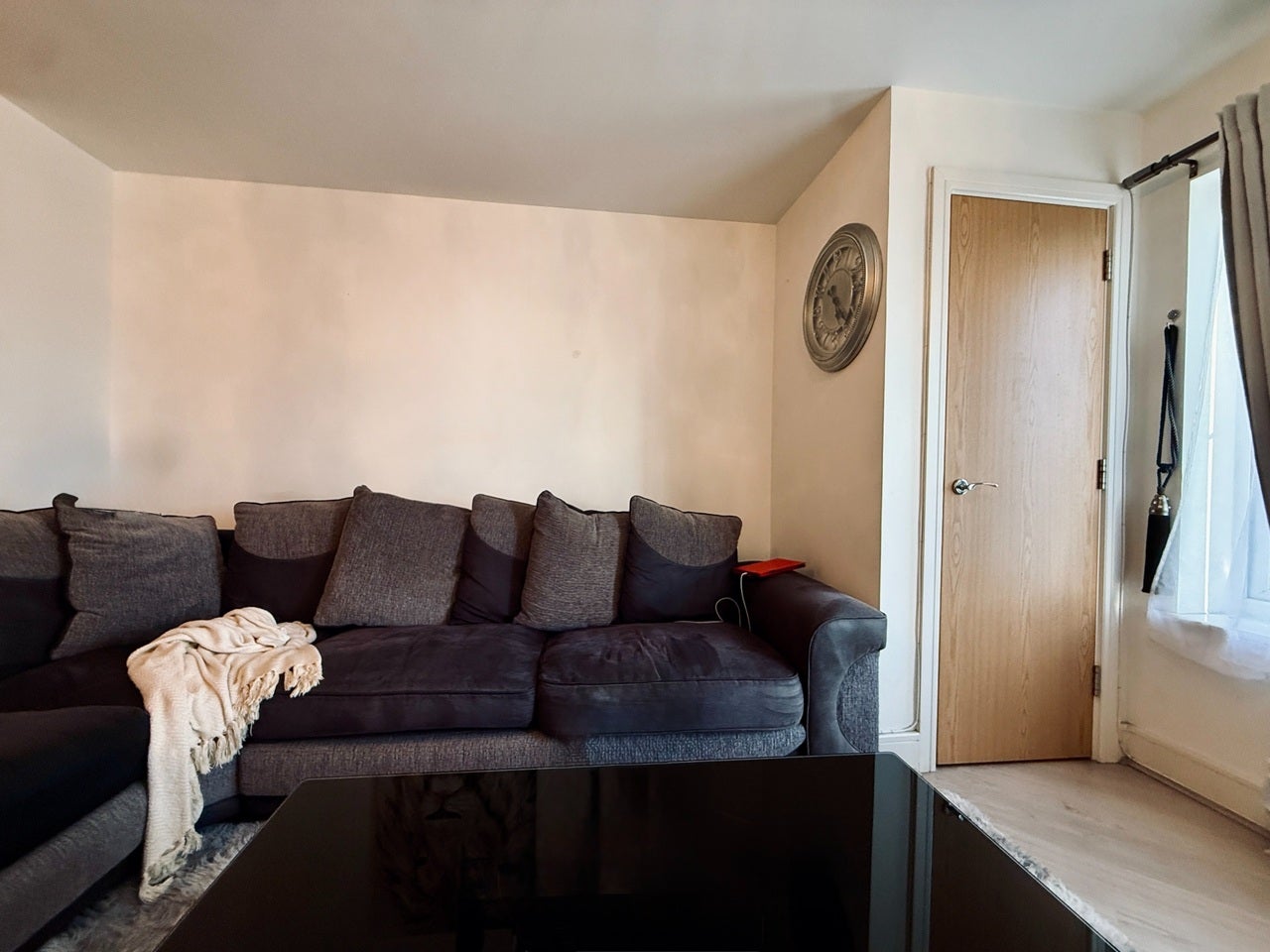 Flat Kingsquarter in Maidenhead