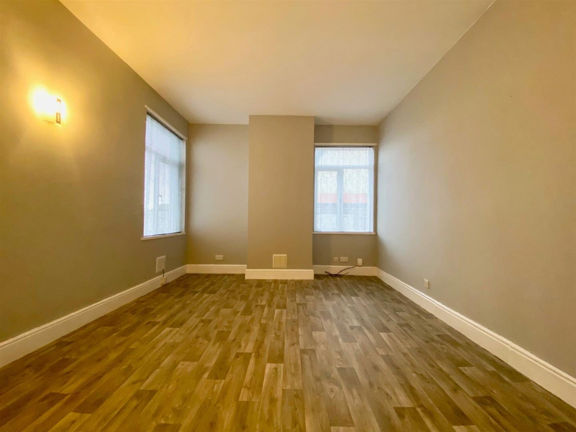 Flat 10/20 in Bristol