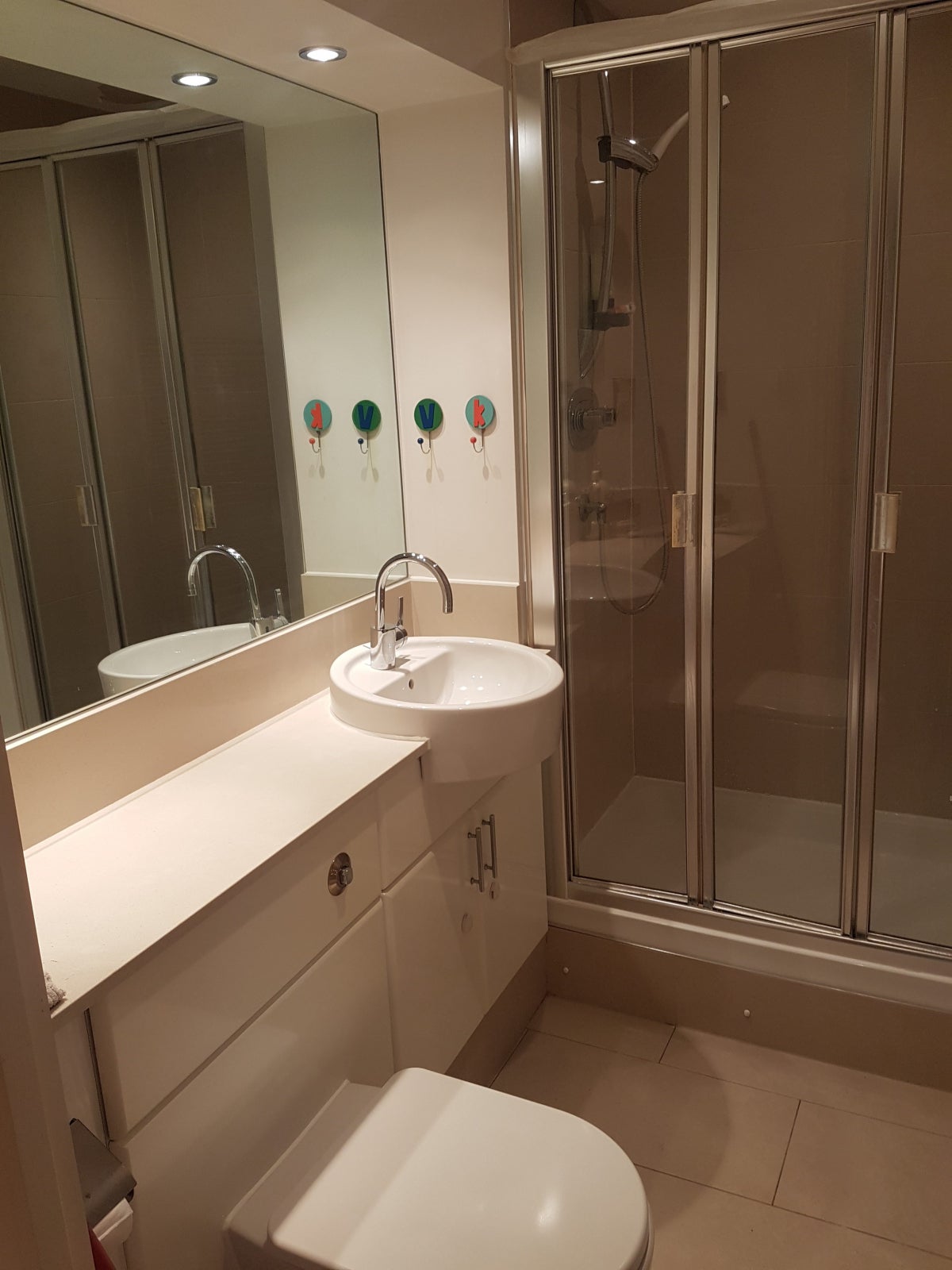 Flat Seven Kings Way in Greater London