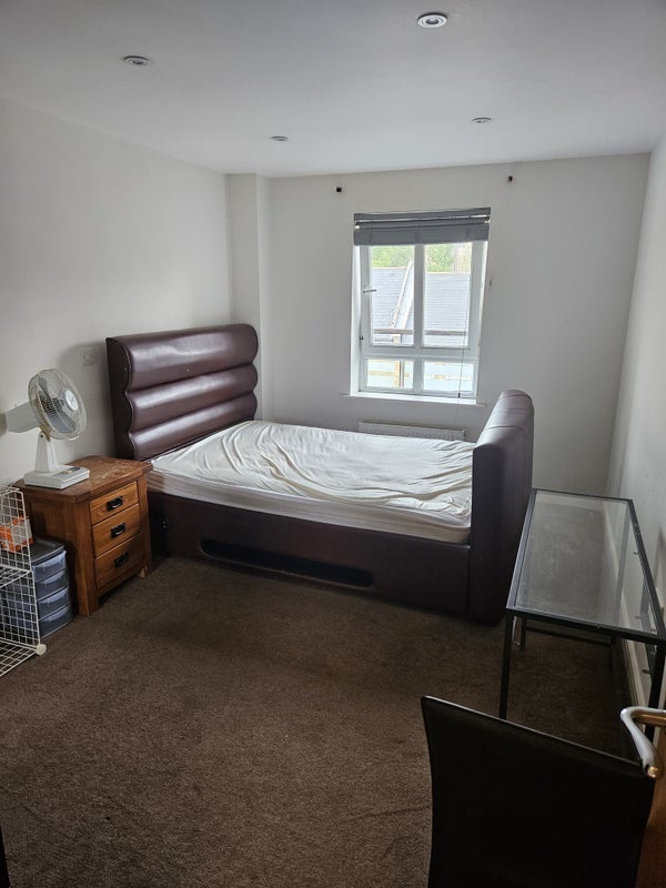 Room Lytham Street in Greater London