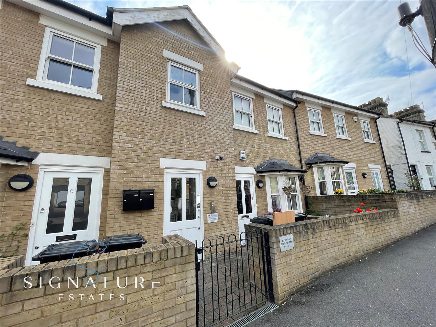 Flat Sutton Road in Watford