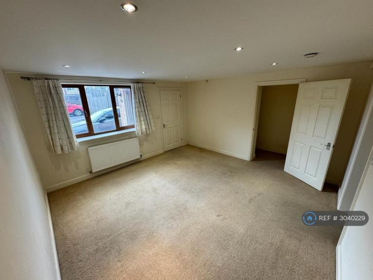 Flat Lorne Street in Bradford