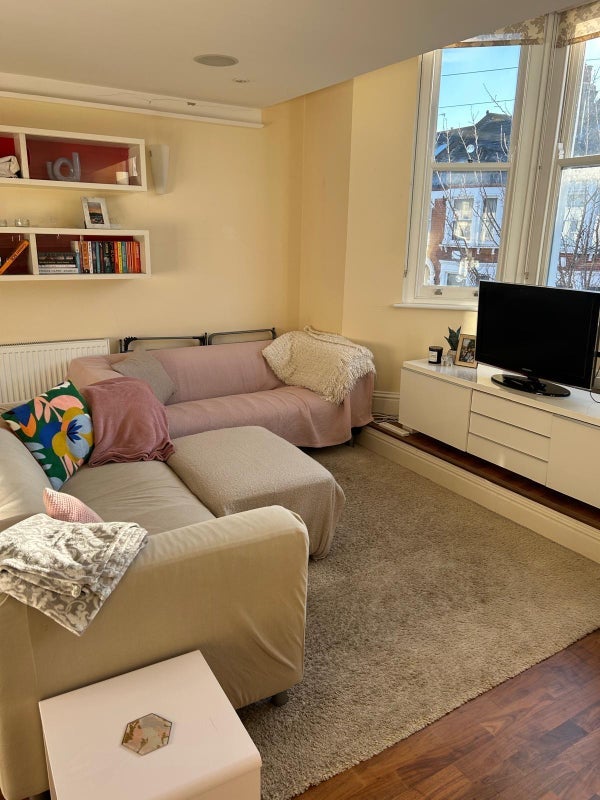 Room Brandreth Road in Greater London