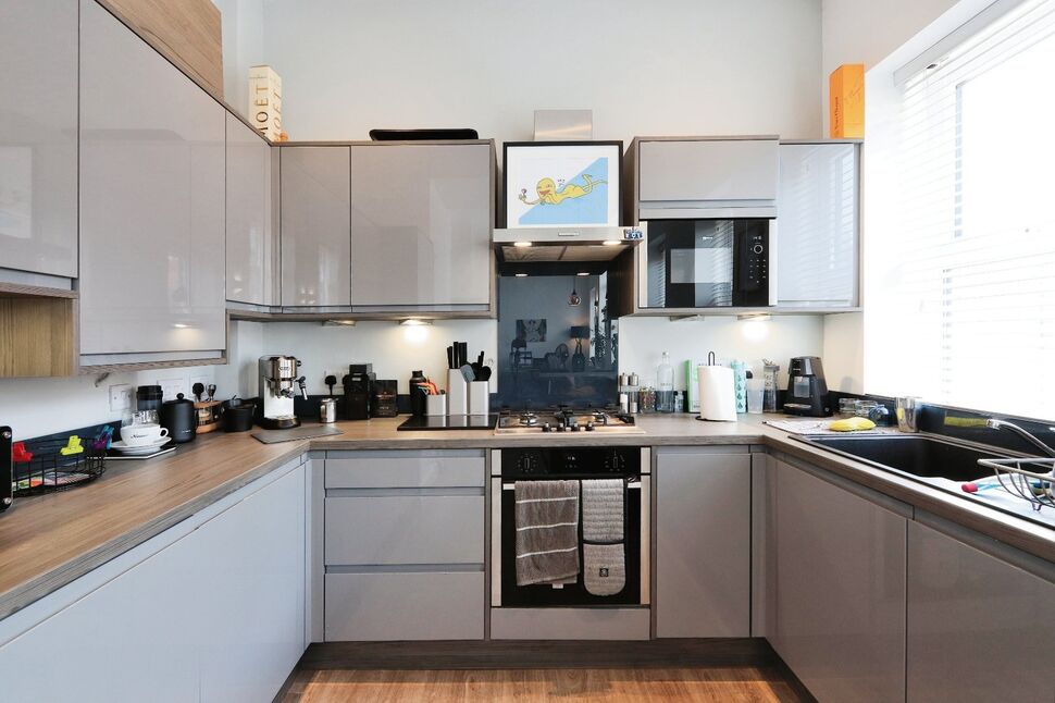 Flat Rydal Crescent in Chesterfield