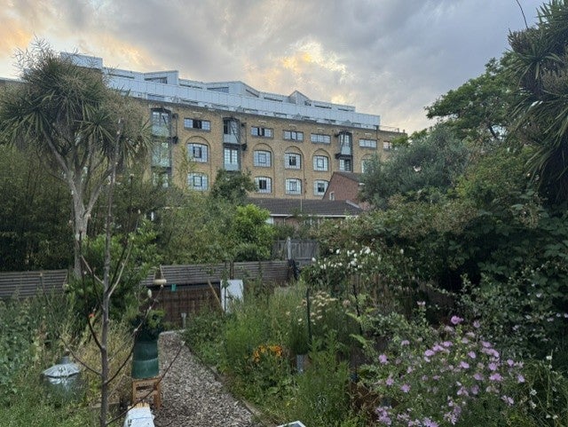 Room Philchurch Place in Greater London
