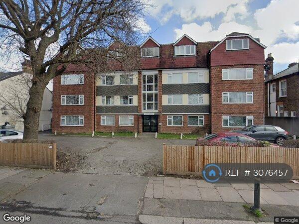 Flat Croydon Road in Greater London