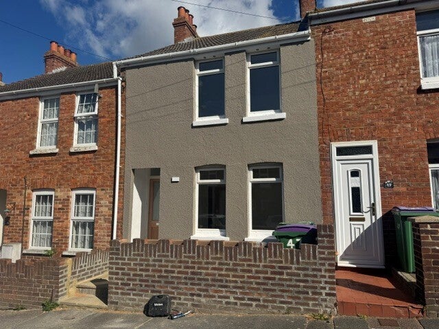 House Dudley Road in Folkestone and Hythe District