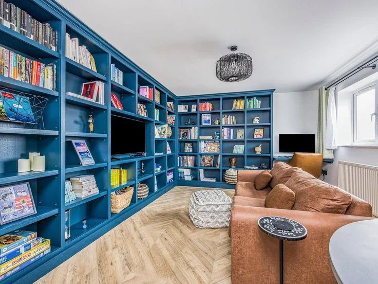 Flat Kimbridge Road in Chichester
