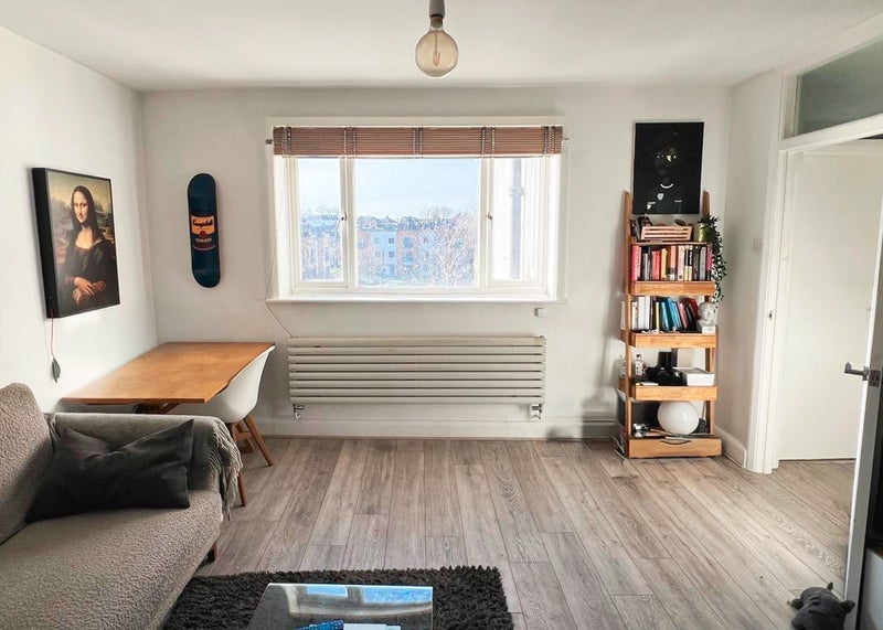 Room Hamilton Road in Greater London