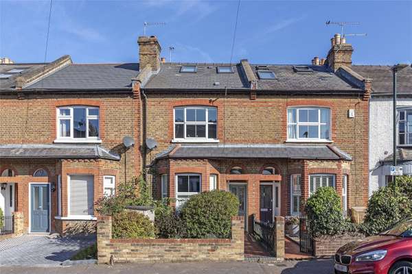 House Heron Road in Greater London