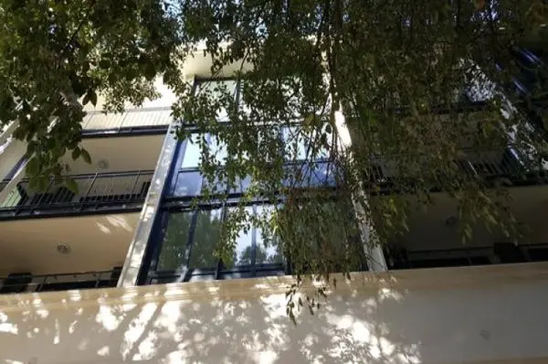 Flat Place Gabriel Péri in Nîmes