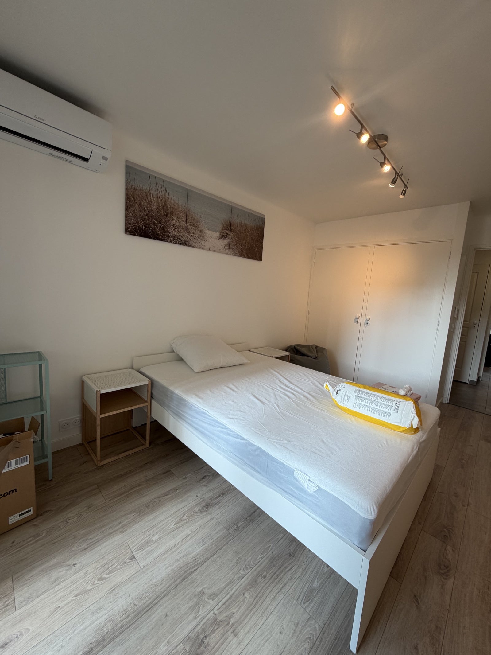 Room Avenue Saint-Augustin in Nice