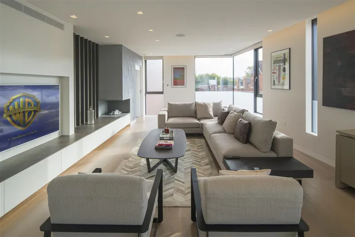 House Nutley Terrace in Greater London