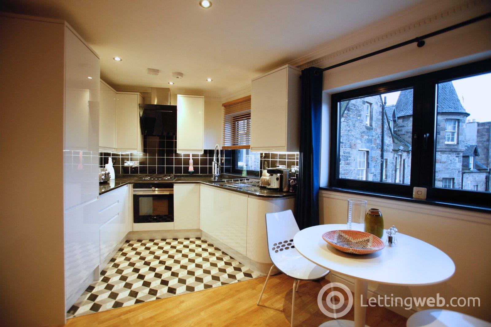 Flat Cockburn Street in Edinburgh