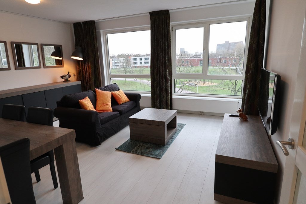 Woning te huur: Bernard Shawsingel, Amsterdam