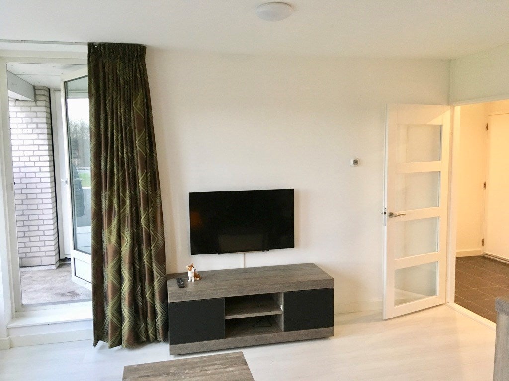 Woning te huur: Bernard Shawsingel, Amsterdam