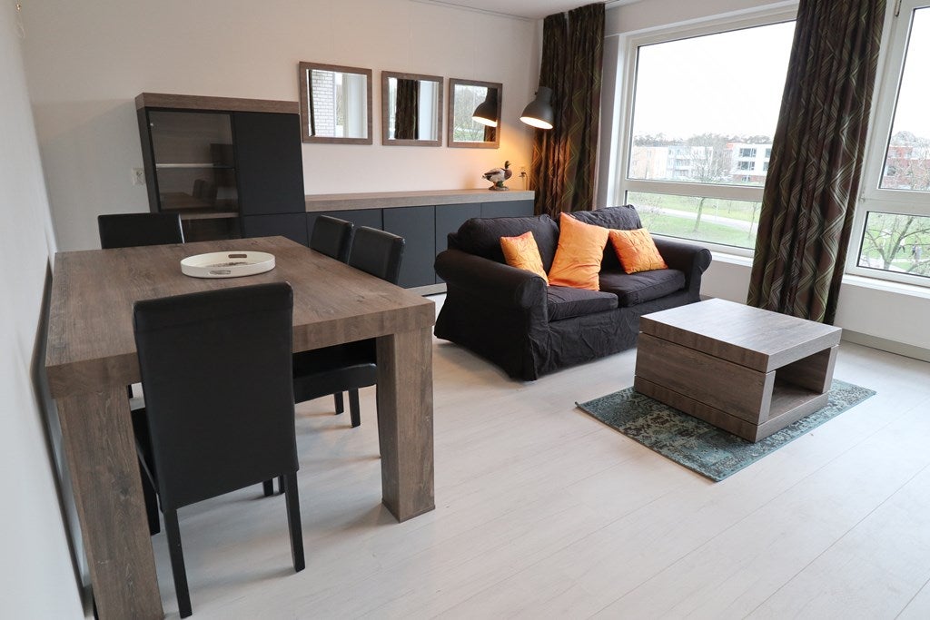 Woning te huur: Bernard Shawsingel, Amsterdam