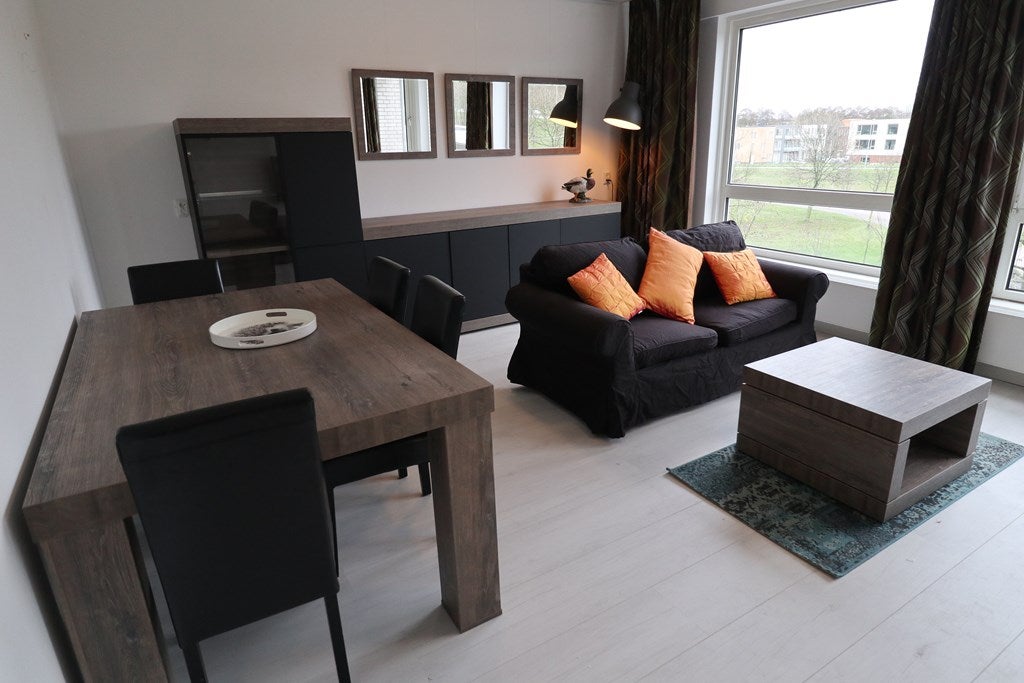 Woning te huur: Bernard Shawsingel, Amsterdam