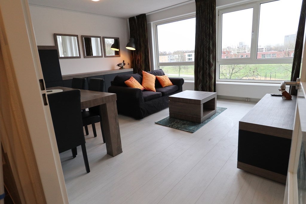 Woning te huur: Bernard Shawsingel, Amsterdam