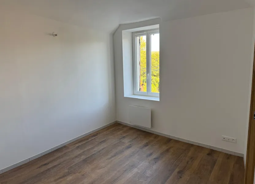 Appartement Route des Thomazes à Courry