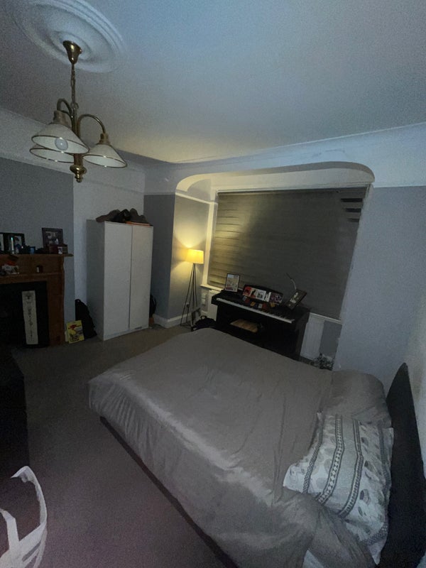 House Lucien Road in Greater London