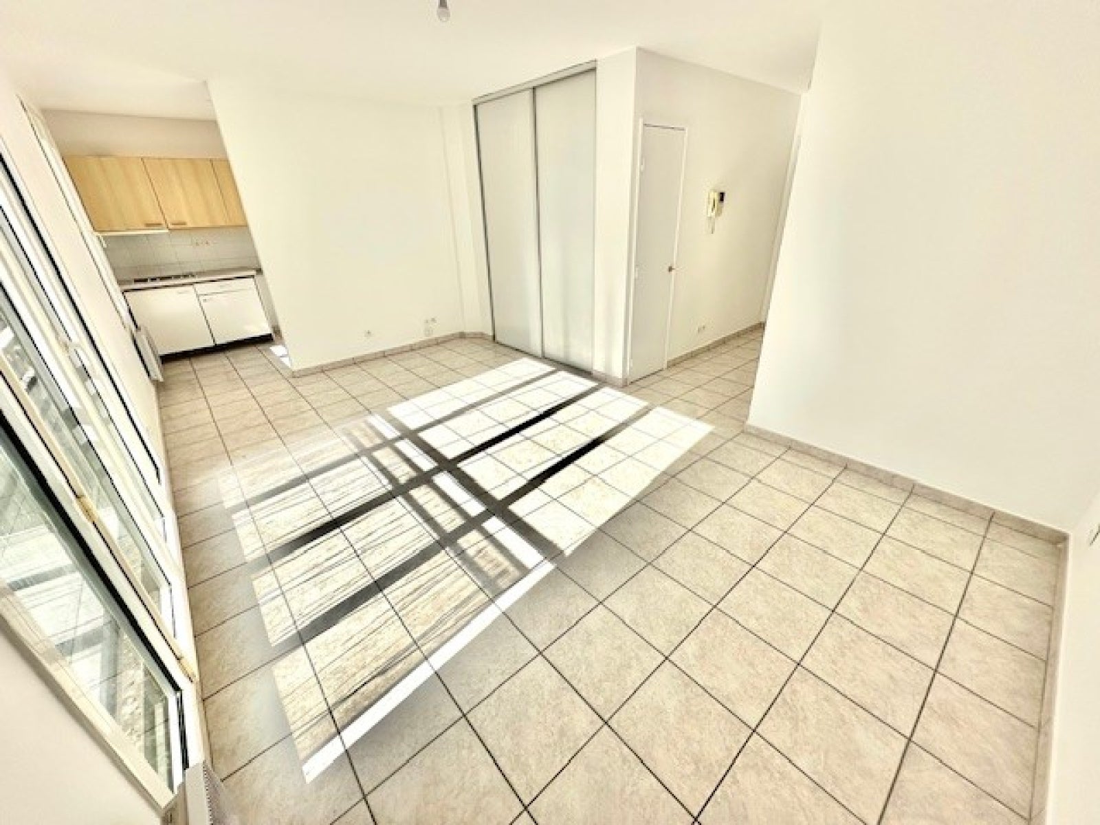 Flat Rue du Lac in Lyon