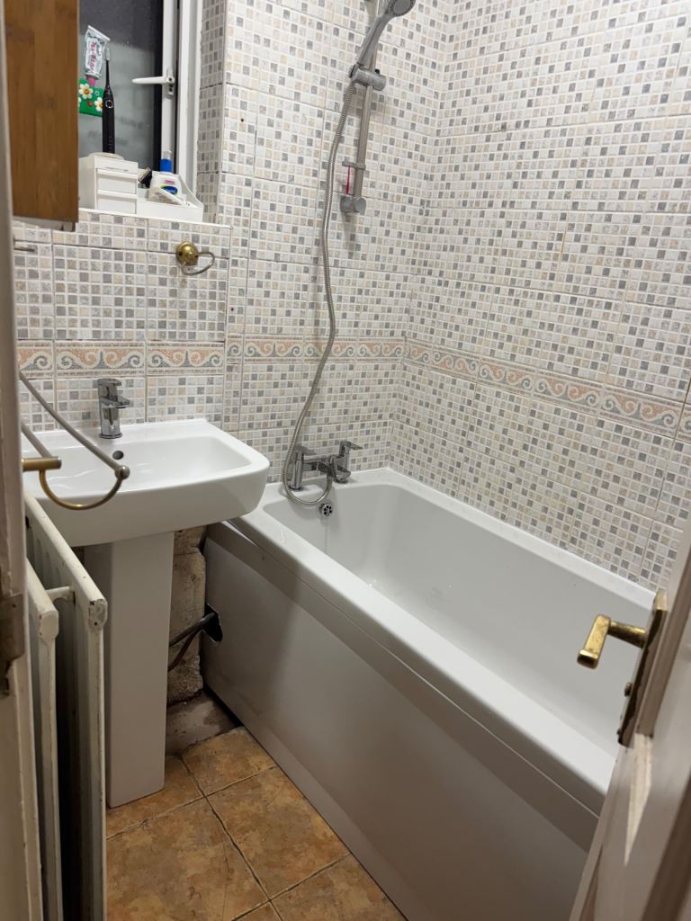 Flat Tyers Terrace in Greater London