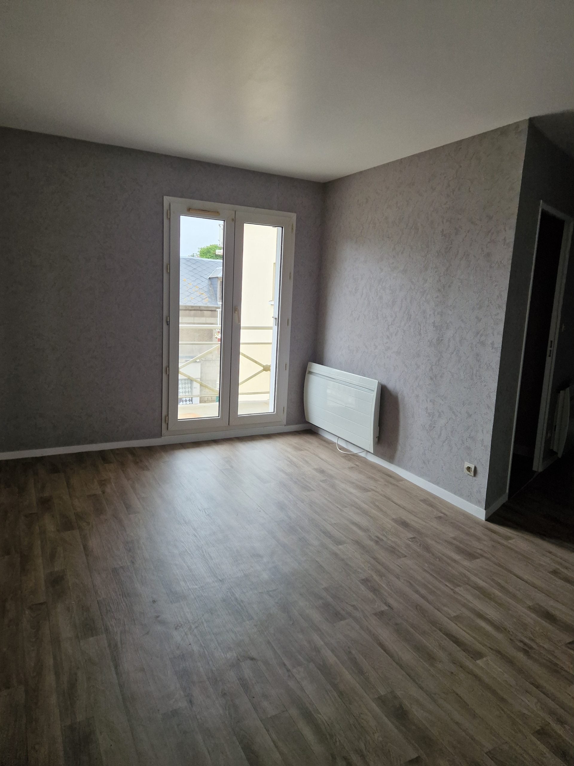 Flat Grande Rue in Mesnil-en-Ouche